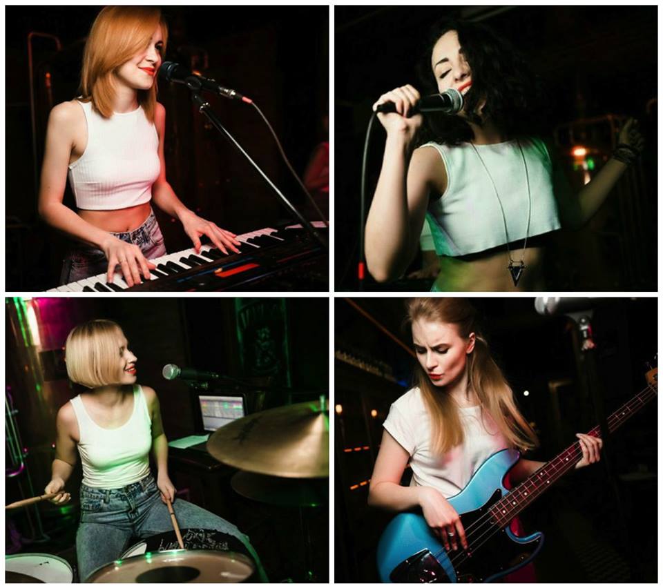 Ultramarine Girls